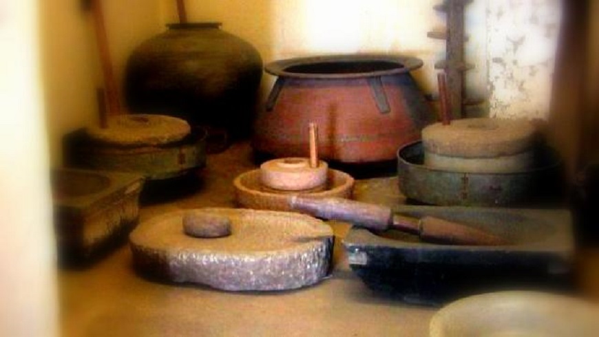 Traditional Kitchen Tools